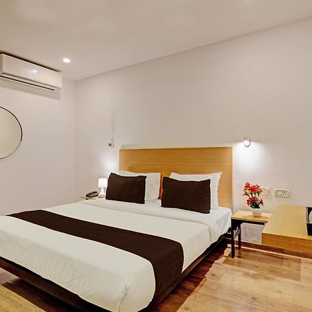 Hotel Qubic Near Igi Delhi Airport New Delhi Bagian luar foto
